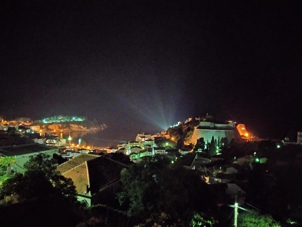Apartment Luna Ulcinj Luaran gambar
