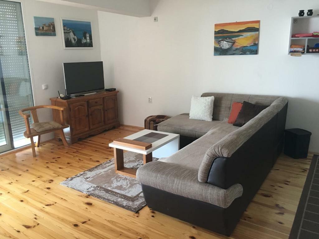 Apartment Luna Ulcinj Luaran gambar